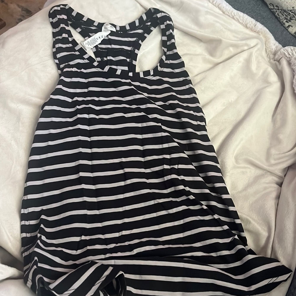 Black and white tank worn a few times